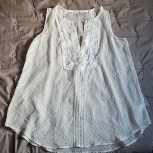 Sleeveless blouse